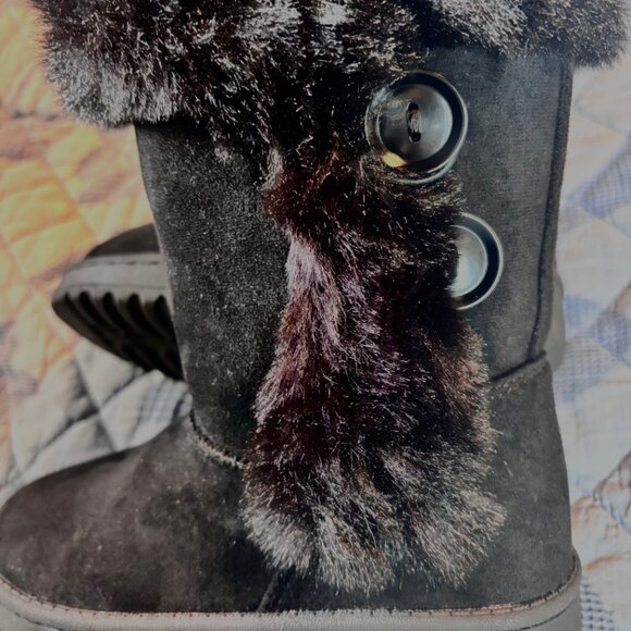 Sonoma Goods For Life® Black Alainaa Girls Cozy Boots with Faux Fur Kids size 12 - Picture 2 of 4